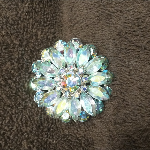 Vintage rhinestone brooch - Picture 4 of 10